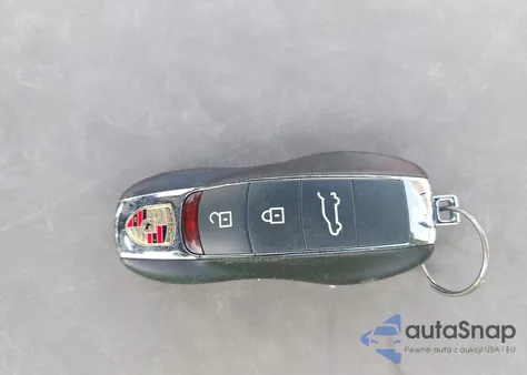 2023 Porsche Macan Gts z USA, uszkodzony, nr VIN WP1AF2A52PLB57822